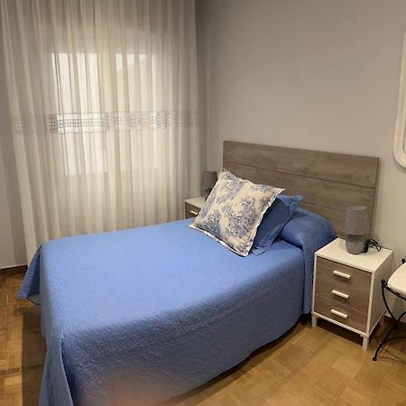 Comodo Y Centrico Apto. En Gijón Buitenkant foto